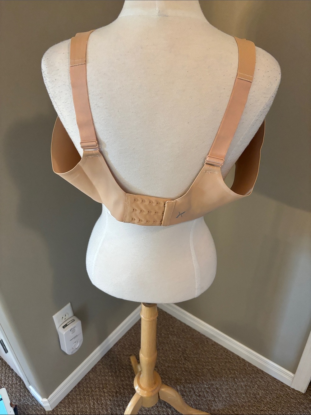 knix Nude Support Bra - Beige/Tan